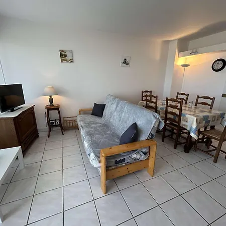 Face Avec Balcon, 3 Pièces, 6 Couchages à - Fr-1-224c-307 *