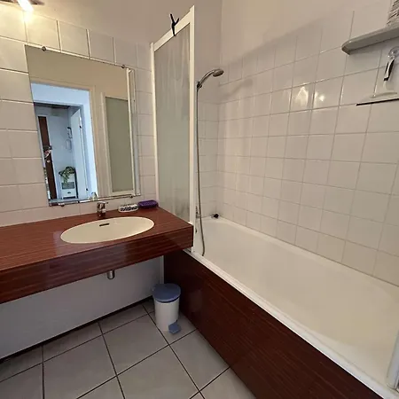 Face Avec Balcon, 3 Pièces, 6 Couchages à - Fr-1-224c-307 Appartamento *